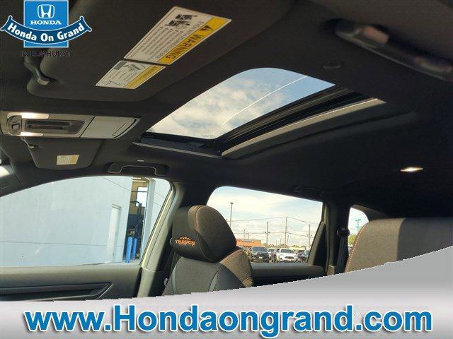 new 2026 Honda CR-V Hybrid car