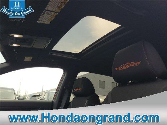new 2026 Honda CR-V Hybrid car, priced at $38,610