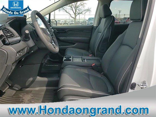 new 2025 Honda Odyssey car