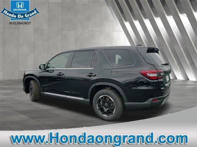 new 2025 Honda Pilot car, priced at $45,687
