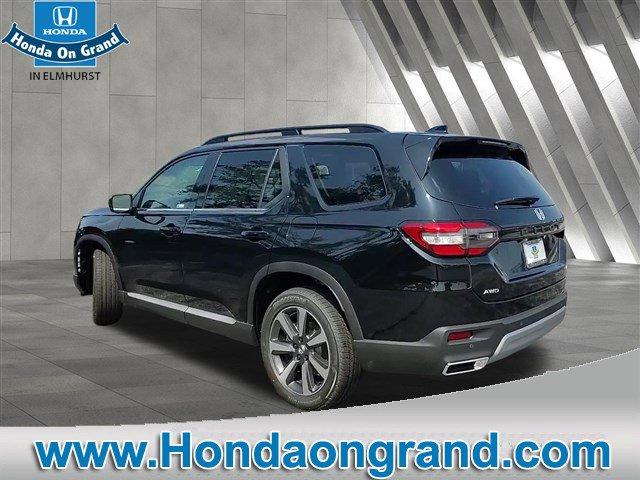 new 2025 Honda Pilot car