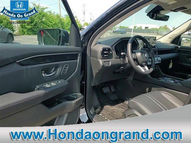 new 2025 Honda Pilot car