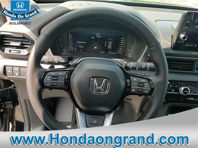new 2025 Honda Pilot car