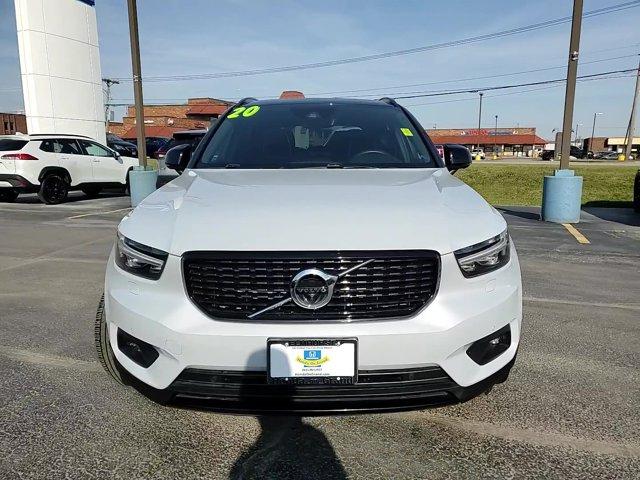 used 2020 Volvo XC40 car, priced at $26,999