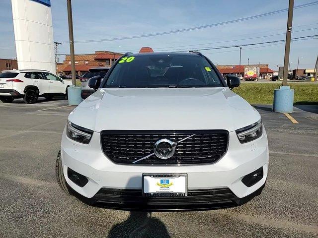 used 2020 Volvo XC40 car, priced at $26,999