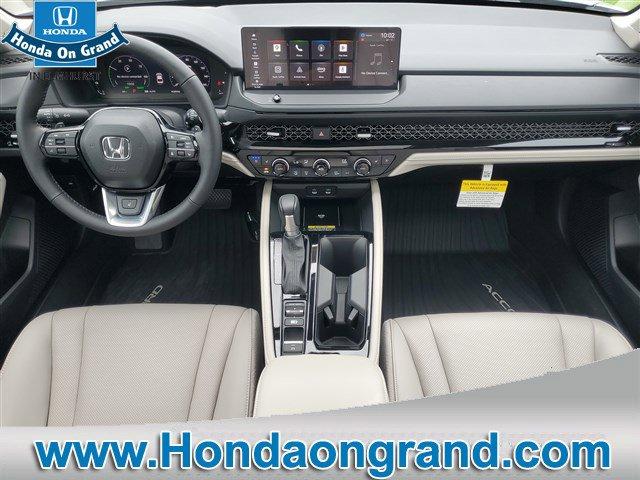 new 2025 Honda Accord Hybrid car