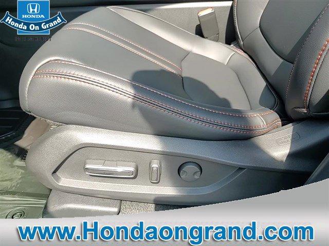 new 2025 Honda Pilot car, priced at $48,159