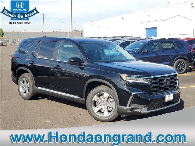 new 2025 Honda Pilot car