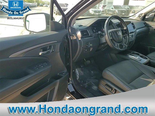 used 2021 Honda Pilot car, priced at $29,999