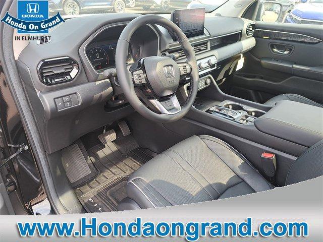 new 2025 Honda Pilot car, priced at $50,850
