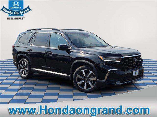new 2025 Honda Pilot car, priced at $50,850