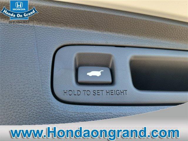 new 2026 Honda CR-V Hybrid car, priced at $40,016