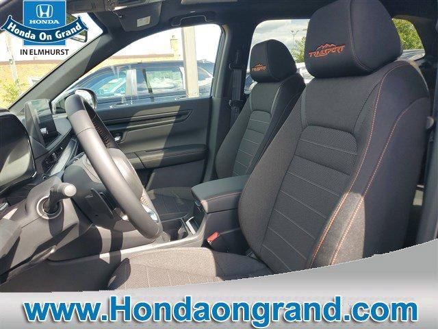 new 2026 Honda CR-V Hybrid car, priced at $38,178