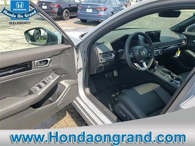 new 2025 Honda Civic Hybrid car
