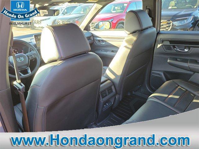 new 2026 Honda CR-V Hybrid car, priced at $40,016