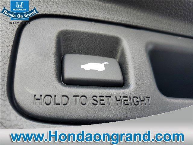 new 2026 Honda CR-V Hybrid car, priced at $38,665
