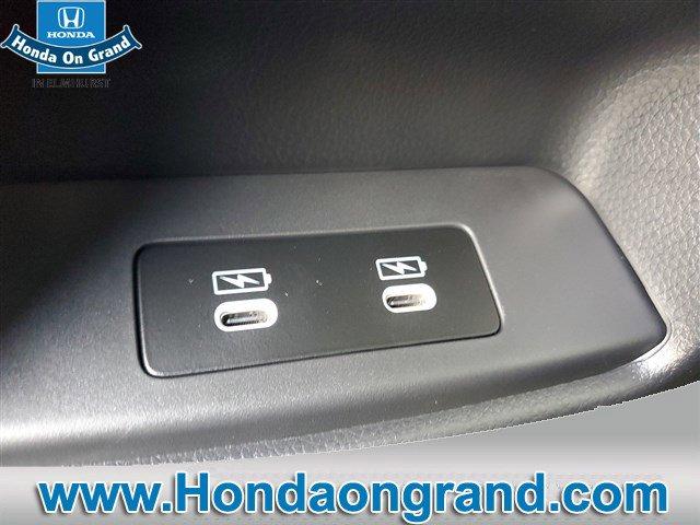 new 2026 Honda CR-V Hybrid car, priced at $38,665