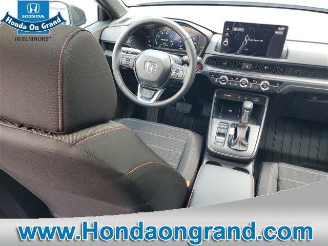 new 2026 Honda CR-V Hybrid car, priced at $38,665