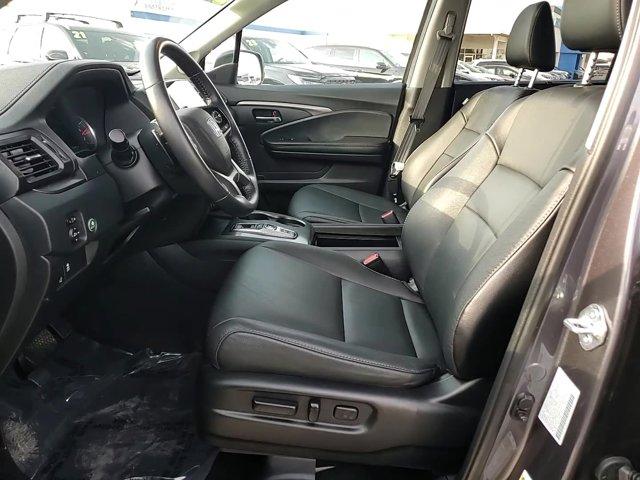 used 2022 Honda Pilot car, priced at $32,499