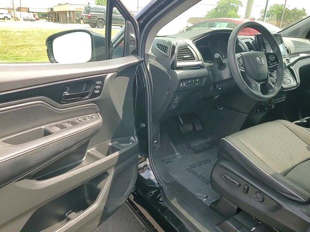 used 2023 Honda Odyssey car, priced at $42,999