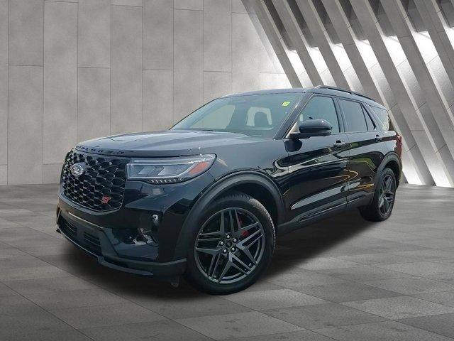 used 2025 Ford Explorer car, priced at $51,999