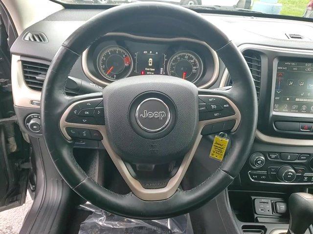 used 2016 Jeep Cherokee car