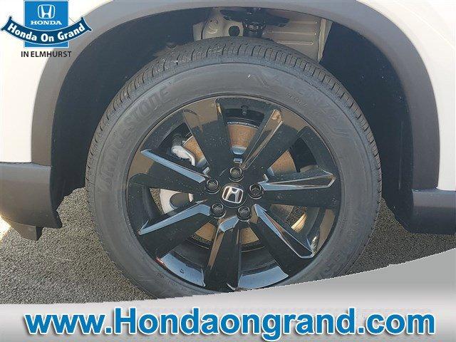 new 2025 Honda Pilot car, priced at $52,027