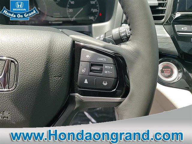 new 2025 Honda Odyssey car, priced at $48,434