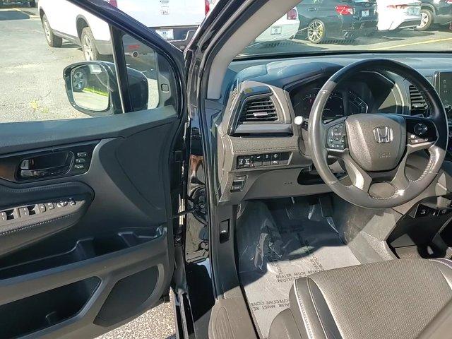 used 2022 Honda Odyssey car, priced at $30,999