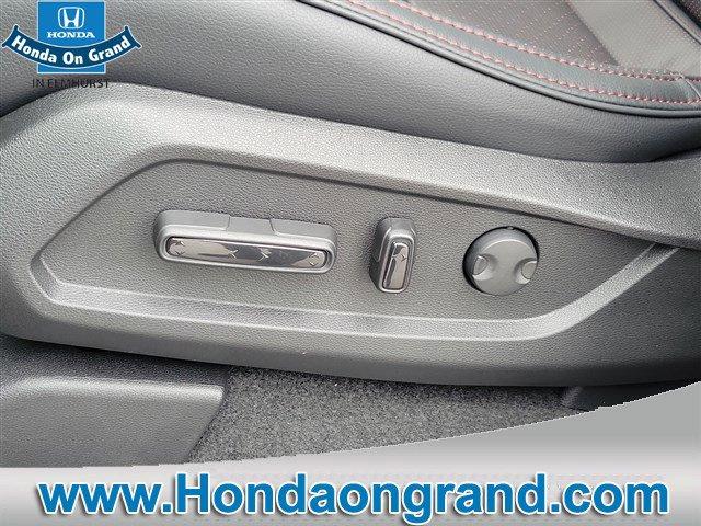 new 2025 Honda Pilot car, priced at $52,575