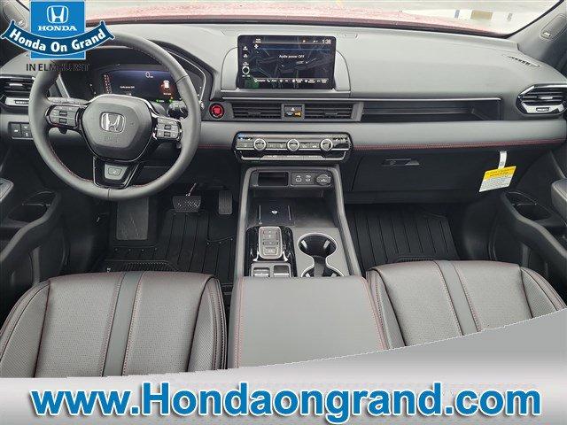 new 2025 Honda Pilot car, priced at $52,575