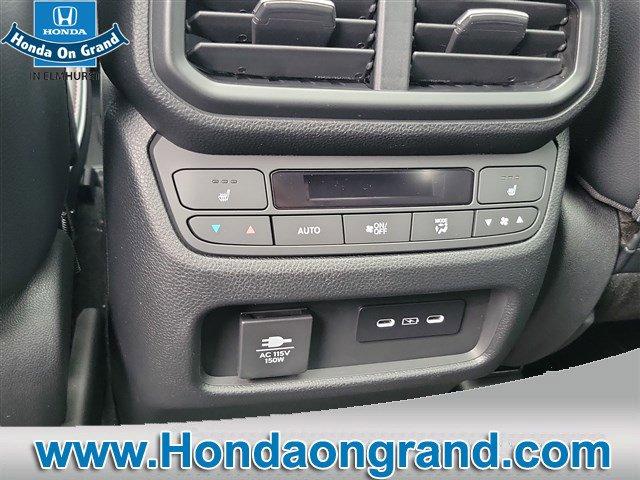 new 2025 Honda Pilot car, priced at $52,575