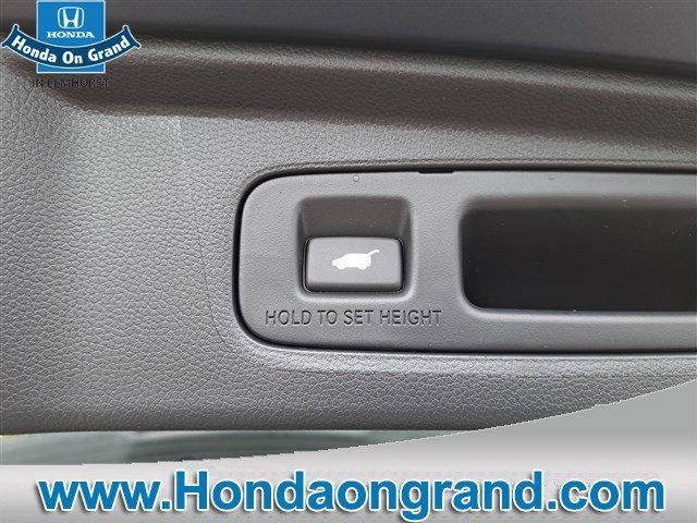 new 2026 Honda CR-V Hybrid car