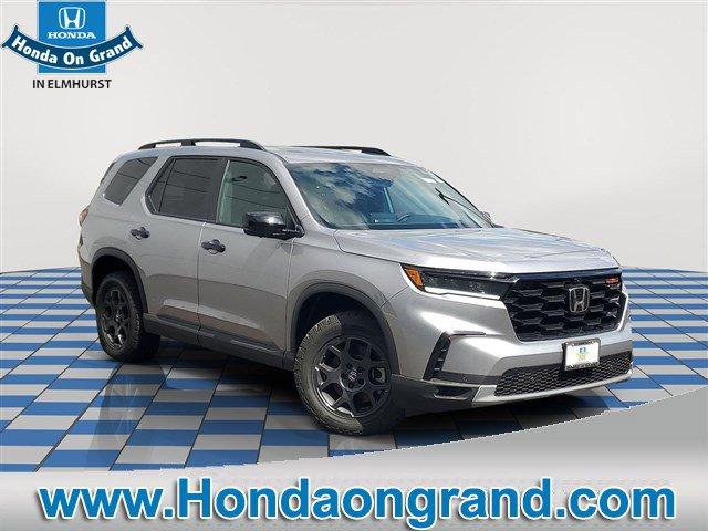 new 2025 Honda Pilot car, priced at $47,788