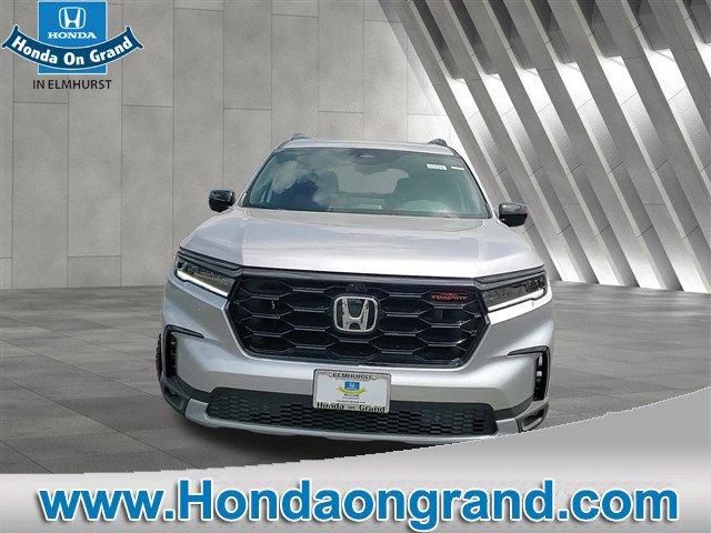 new 2025 Honda Pilot car