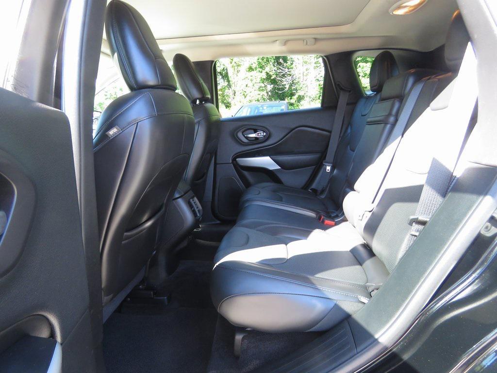 used 2018 Jeep Cherokee car, priced at $19,698