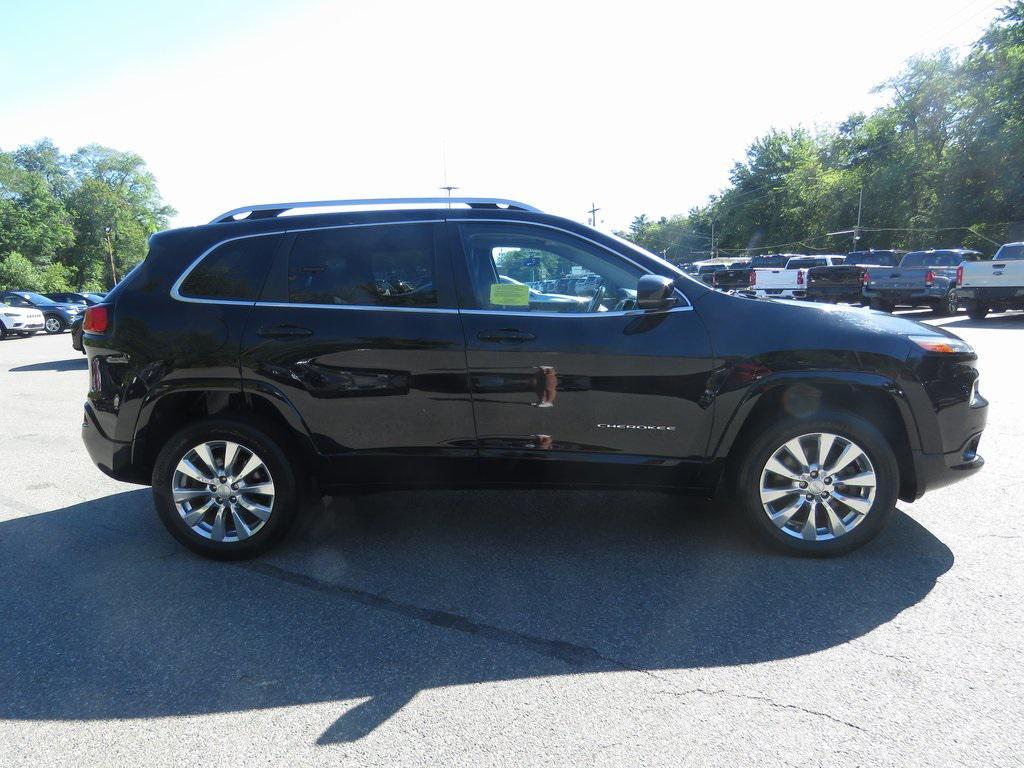 used 2018 Jeep Cherokee car, priced at $19,698