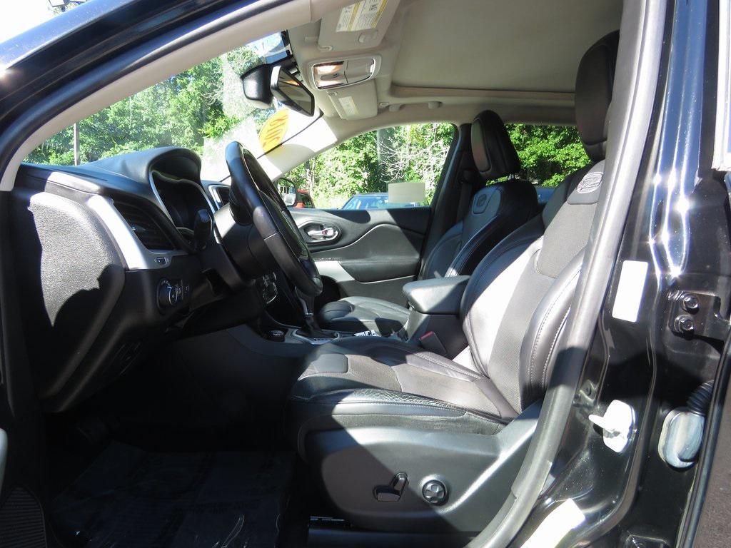 used 2018 Jeep Cherokee car, priced at $19,698