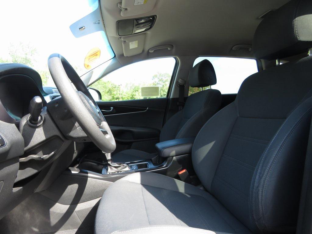 used 2020 Kia Sorento car, priced at $17,878