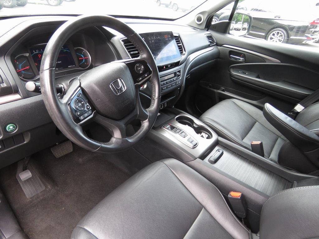 used 2022 Honda Pilot car, priced at $31,967