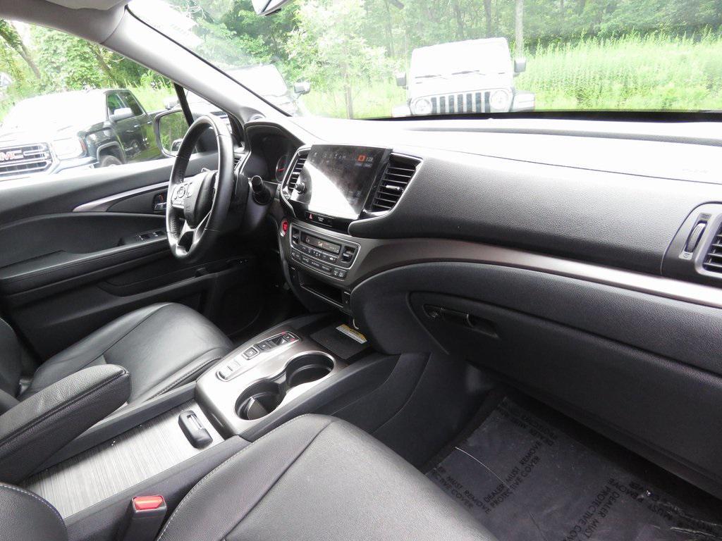 used 2022 Honda Pilot car, priced at $31,967