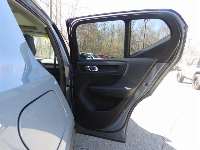 used 2023 Volvo XC40 car, priced at $31,455
