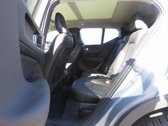 used 2023 Volvo XC40 car, priced at $31,455