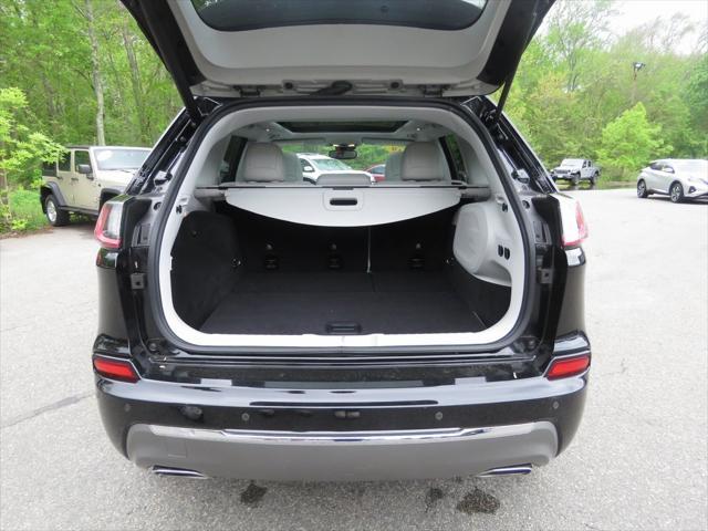 used 2019 Jeep Cherokee car, priced at $19,673
