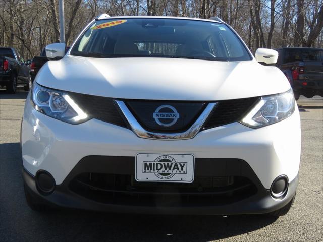 used 2019 Nissan Rogue Sport car, priced at $15,923