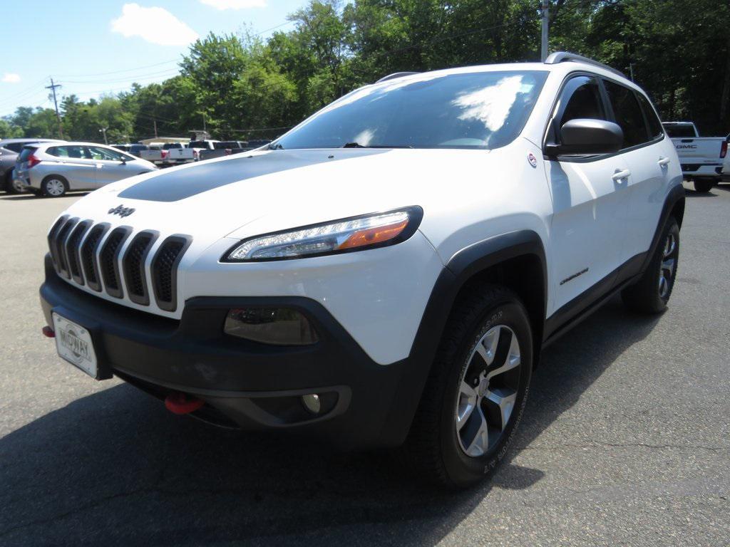 used 2016 Jeep Cherokee car, priced at $14,212