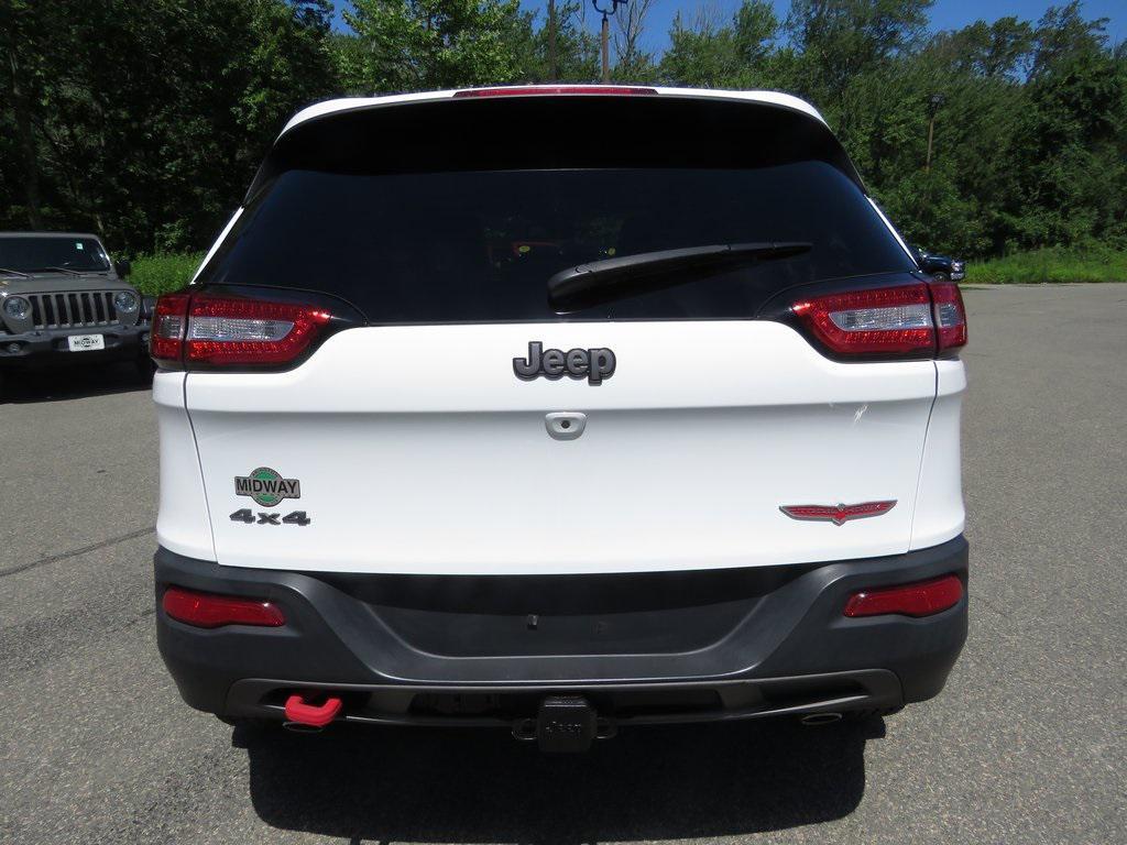 used 2016 Jeep Cherokee car, priced at $14,212
