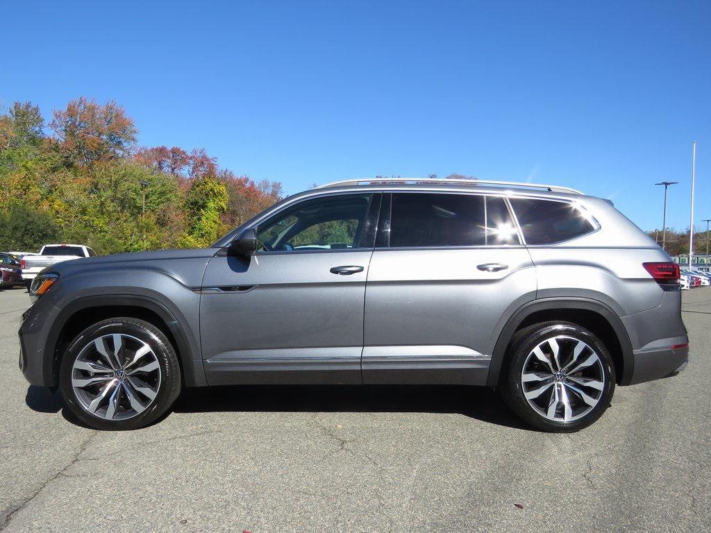 used 2022 Volkswagen Atlas car, priced at $32,495