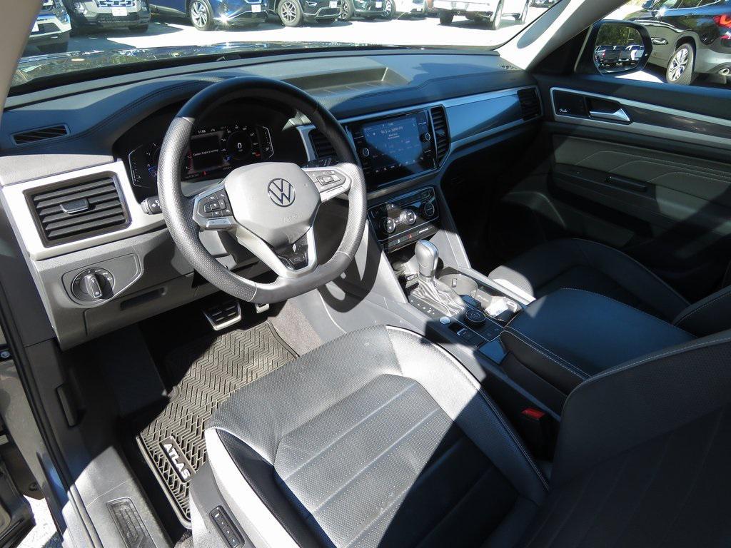 used 2022 Volkswagen Atlas car, priced at $32,495
