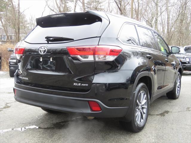 used 2019 Toyota Highlander car, priced at $27,509